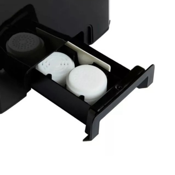 Curtis Stone Pasta Maker with 8 Shaping Discs  NEW IN BOX! - Picture 3 of 6